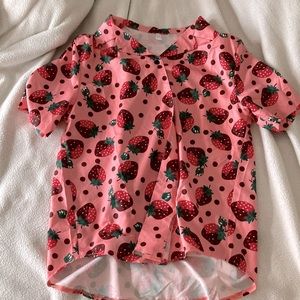 Strawberry button up T-shirt, size: M, Length: 2.1 ft, width: 1.6 ft